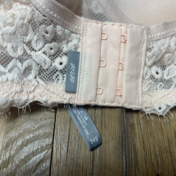 Aerie 34B Bra Pink Bow Lace Lingerie Valentines Push Up Padded Sexy 34 B Girly - Picture 3 of 8